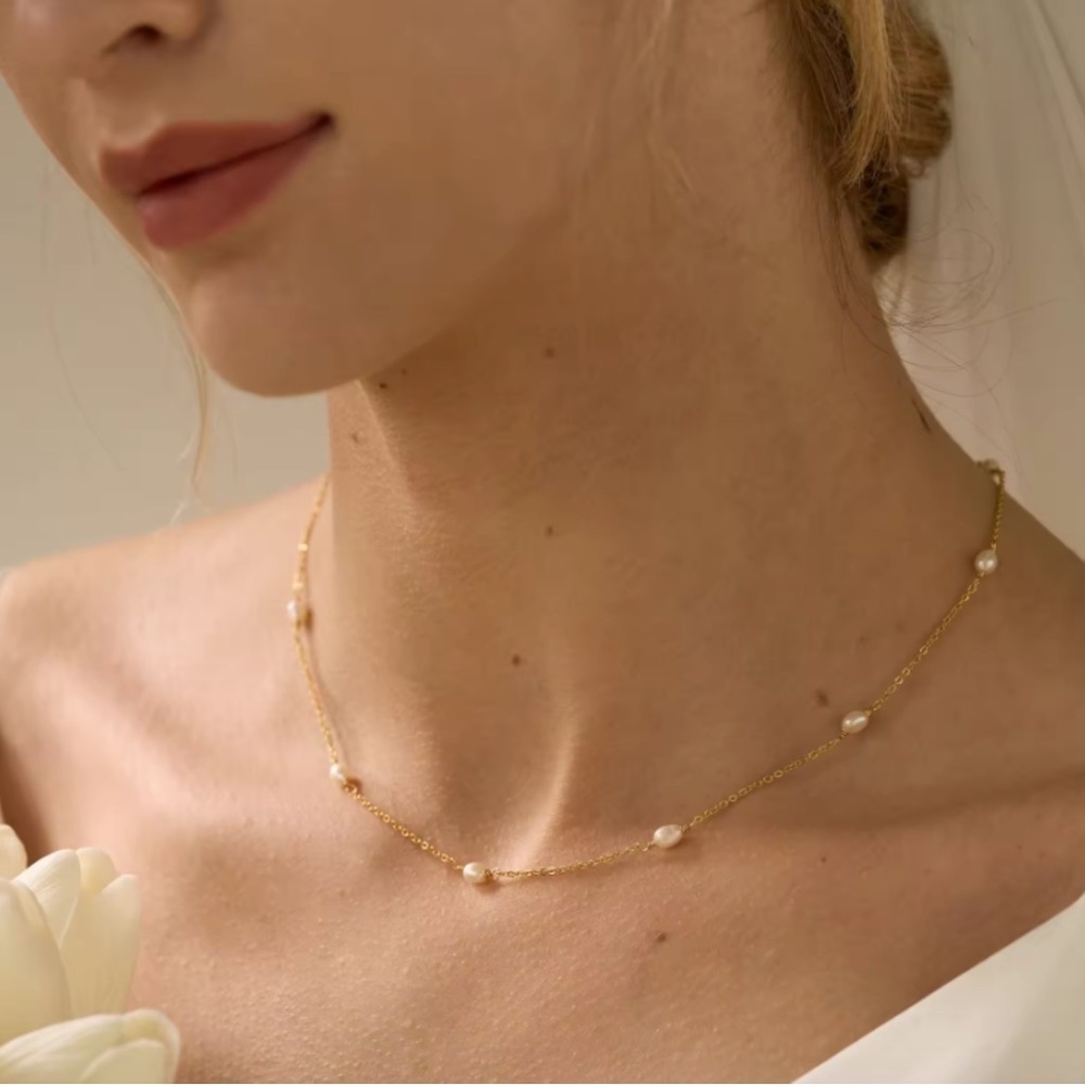 Handmade Multi freshwater oval pearl gold chain necklace. 16 -18 inches length.